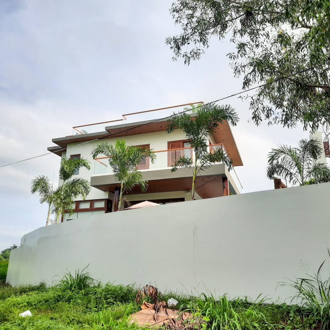 3 storey 2